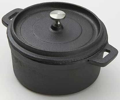 American Metalcraft Medium Mini Round Cast Iron Pot with Handle and Lid, 5 inch Diameter