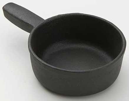 American Metalcraft Mini Cast Iron Fondue Pot, 4 5/8 x 4 5/8 x 2 inch