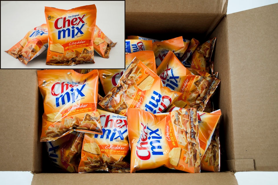 Chex Mix Cheddar - 1.75 oz. bag, 60 per case