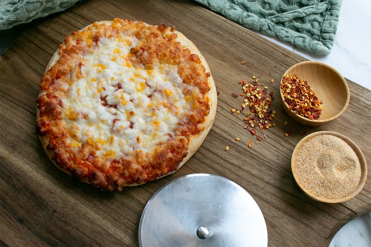 KITCH 24/7 Individually Wrapped Personal Cheese Pizza, 7 inch -- 20 per case