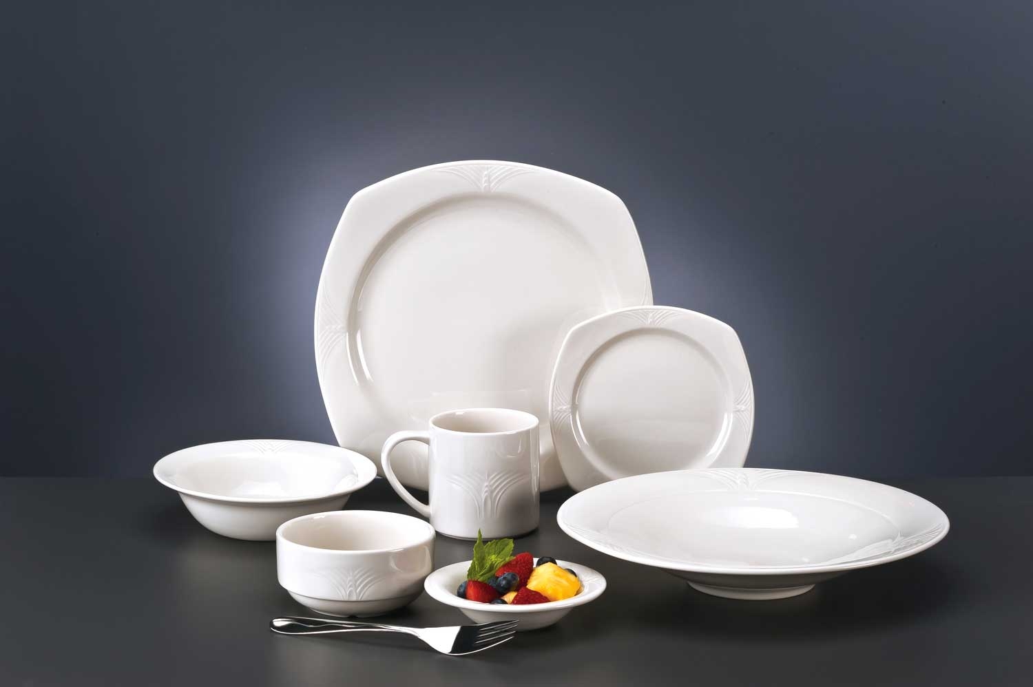 Syracuse China Cafe Royal Rideau Rim Deep Soup Bowl, 1 5/8 inch -- 12 per case.