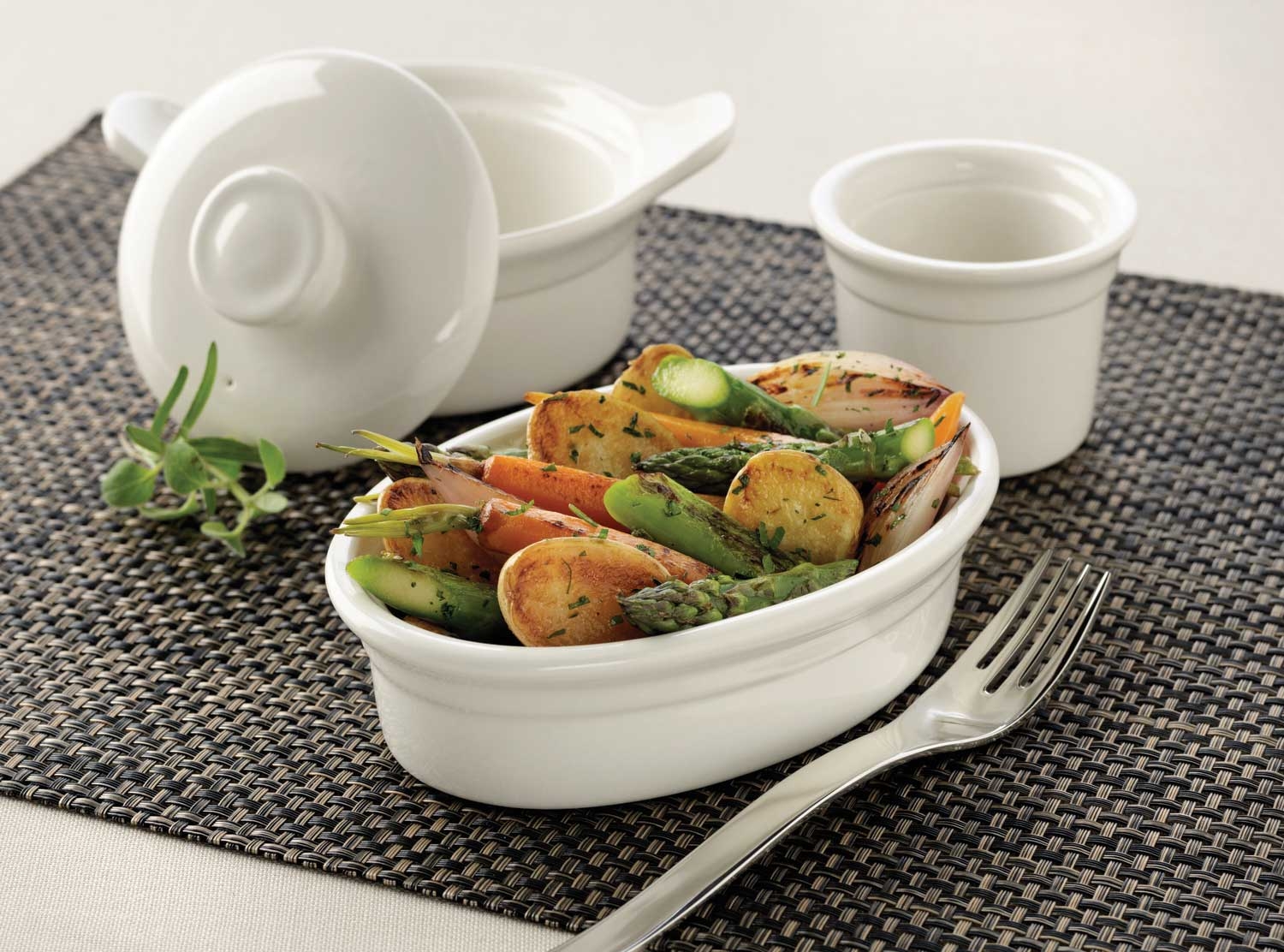 Syracuse China Casablanca Small Deep Side Handled Casserole, 2.5 x 6.25 inch -- 24 per case.